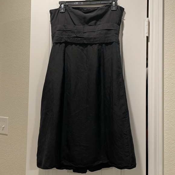Ann Taylor Women’s Strapless Dress Size 8 100% Silk Black Cocktail Party - Picture 5 of 11